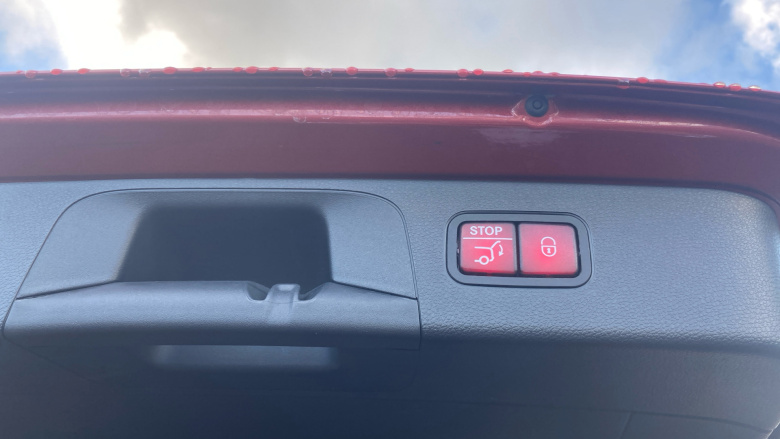 Mercedes-Benz GLC 250 4Matic AMG Line Premium Plus 5dr 9G-Tronic Petrol Estate